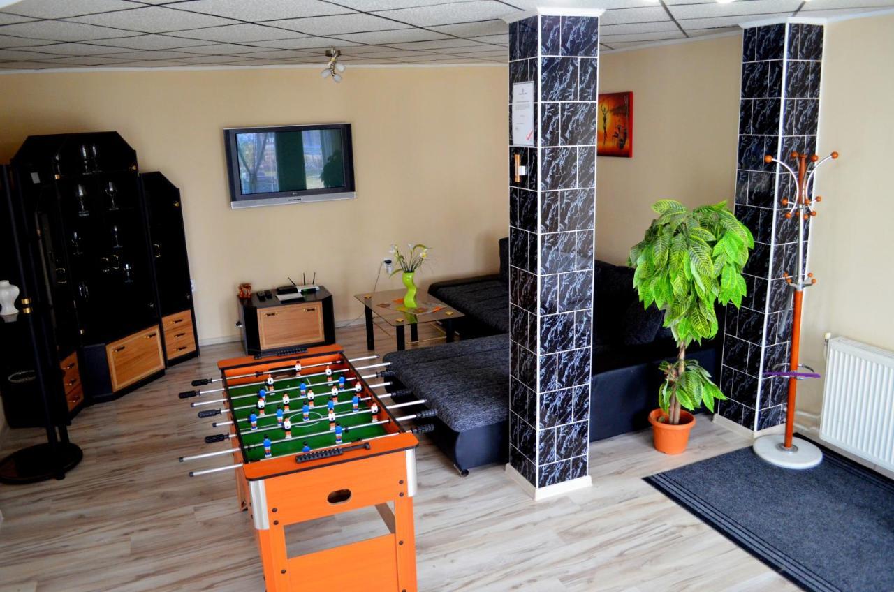 Apartmany Riviera A Chalupa Riviera Liptov, Бешенёва Экстерьер фото